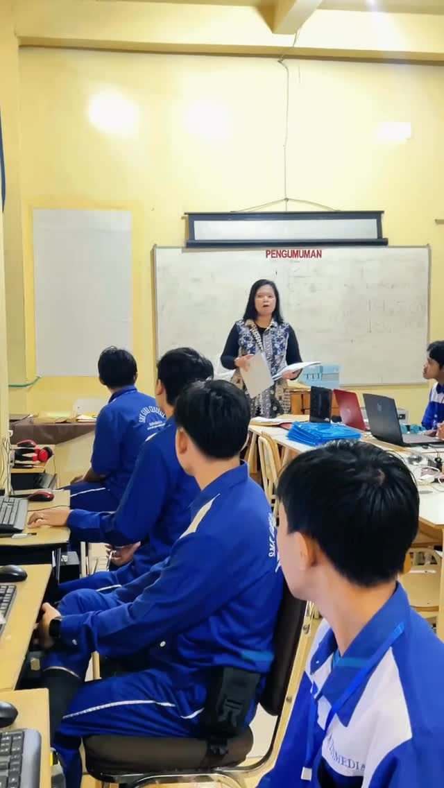 Instagram post from smegadia.sby. This post is in position 0.