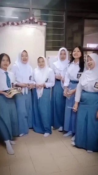 Instagram post from smegadia.sby. This post is in position 1.